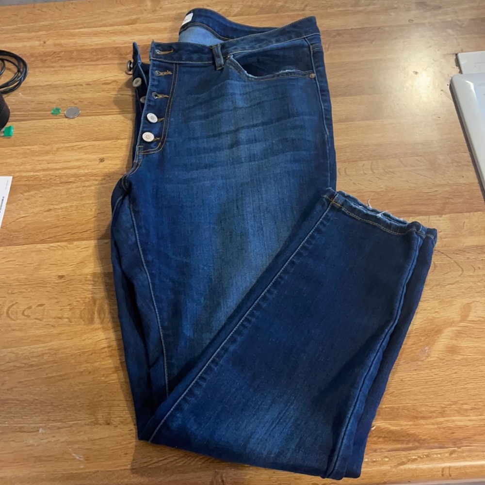 KanCan Curvy High Rise Skinny Jeans